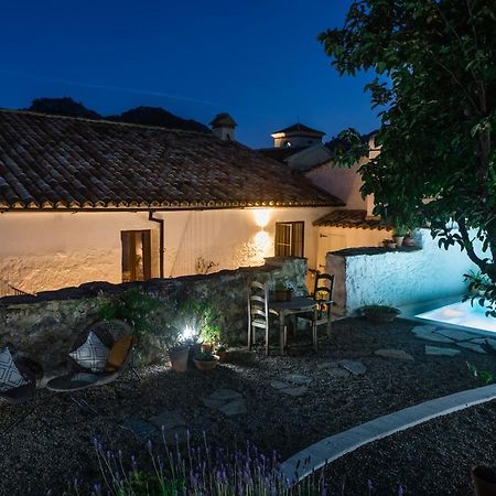 Casa De Los Cuadros Villaluenga Del Rosario Exteriör bild